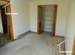 23 Wadsworth Ave #100, Waltham, MA 02453