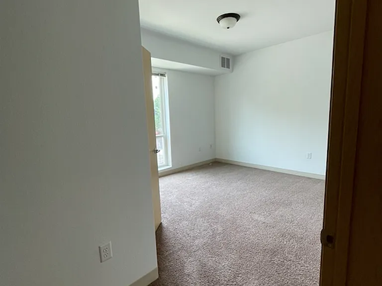 Fourth Street Co-op Apartments — Photo 38