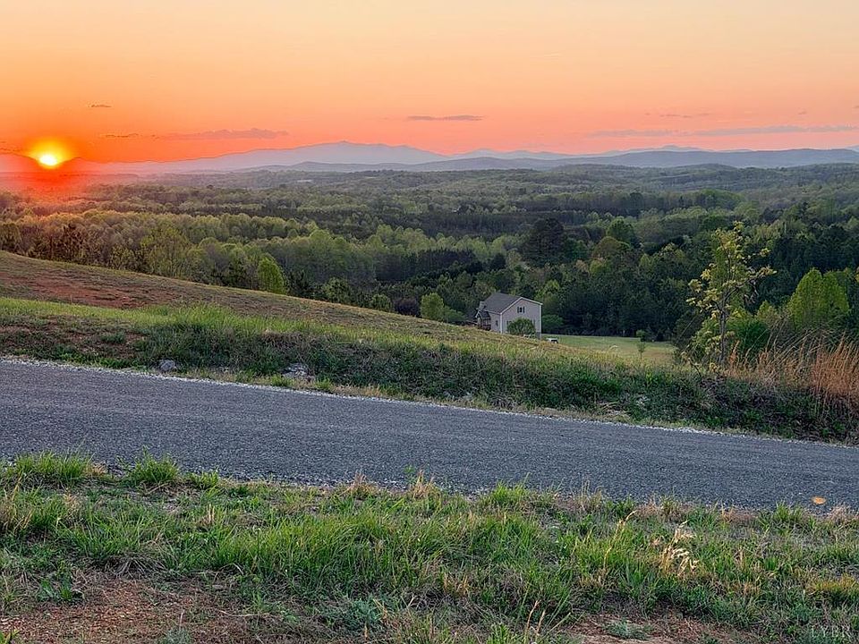 1st image of Gardner Farm Rd