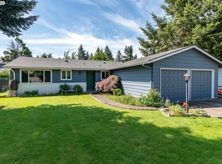 13210 NE Couch St, Portland, OR 97230