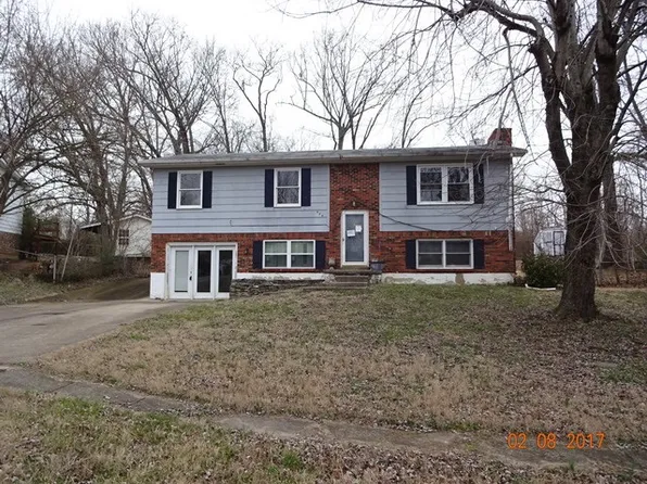 534 Patton Dr, Radcliff, KY 40160