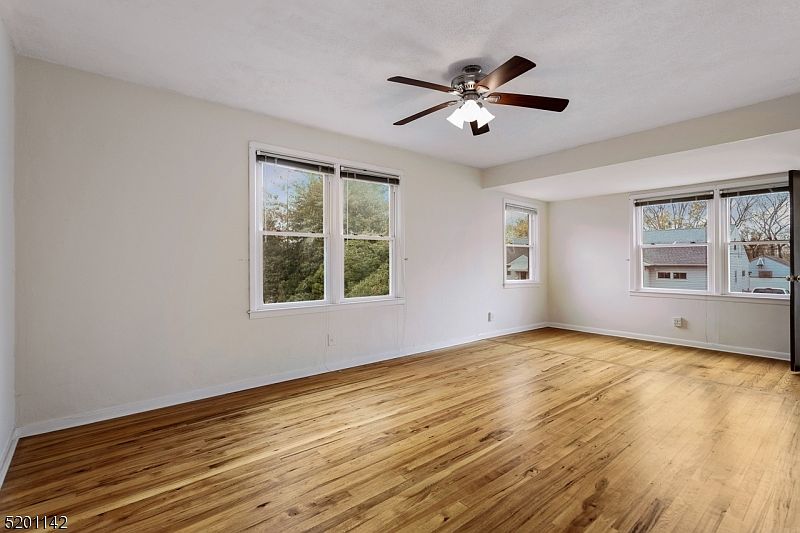 1 Roth St, Elmwood Park, NJ 07407 Zillow