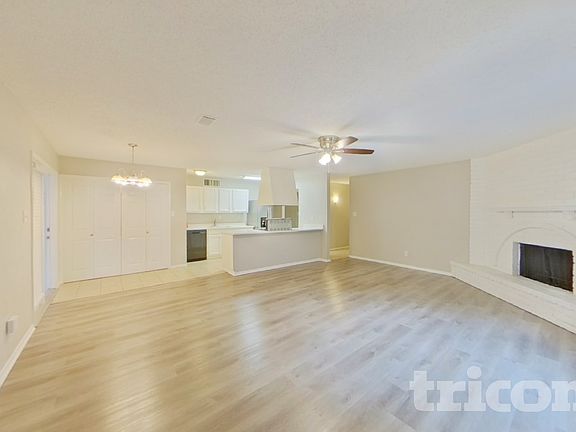 3rd image of 7309 Hedge Dr