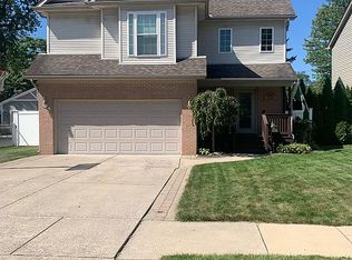 3047 Kenmore Rd, Berkley, MI 48072