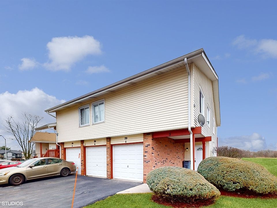 1st image of 719 Driftwood Ct #5