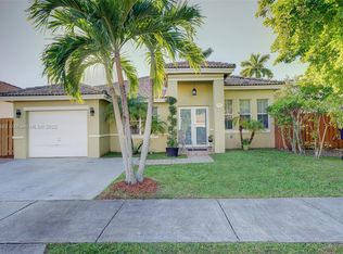 8202 SW 163rd Pl, Miami, FL 33193