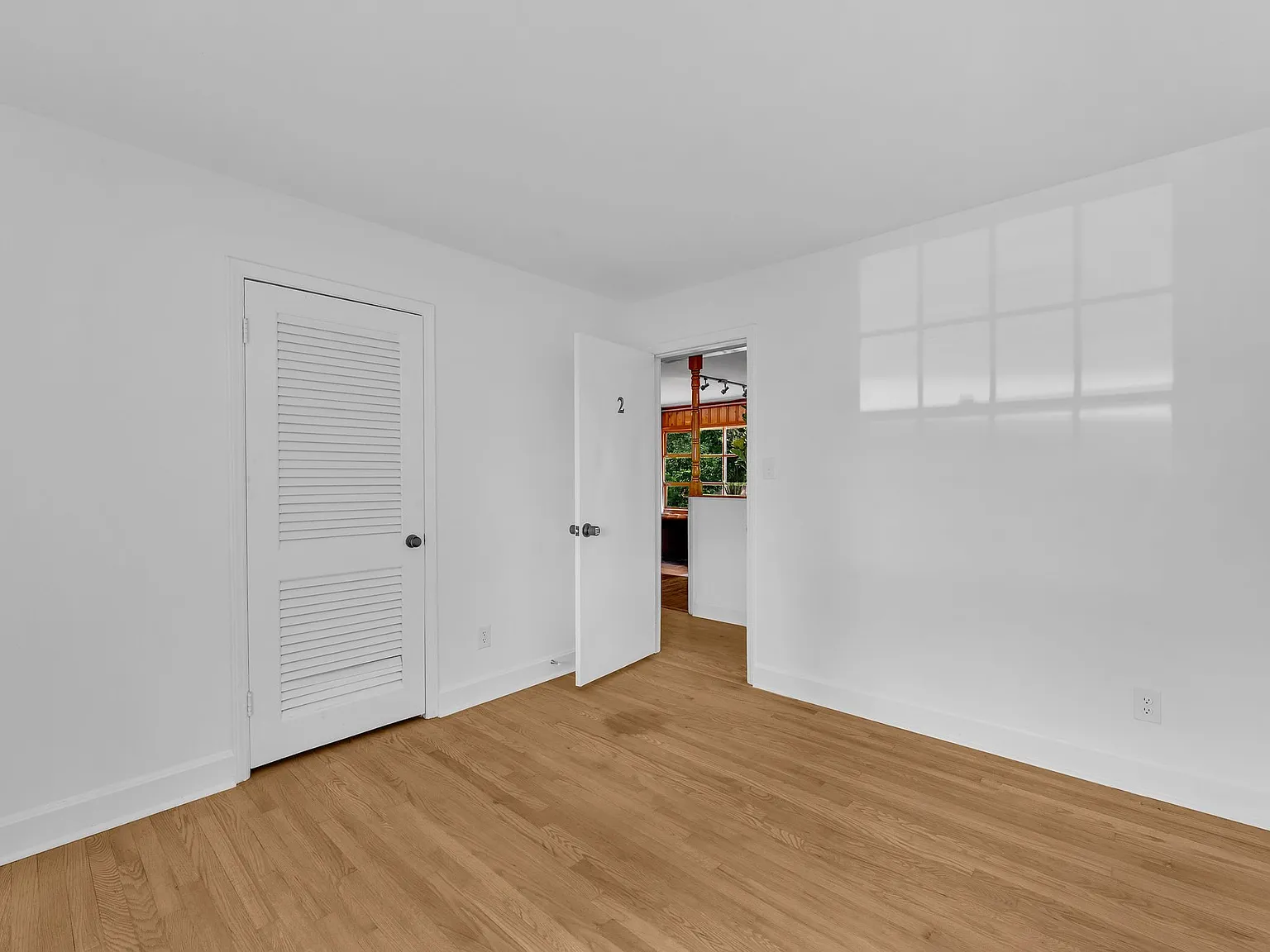 Briardale Dr, Charlotte — Photo 3
