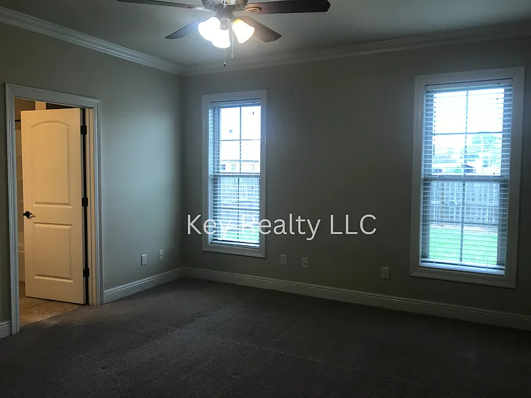 5209 Rue De Chateau — Photo 4
