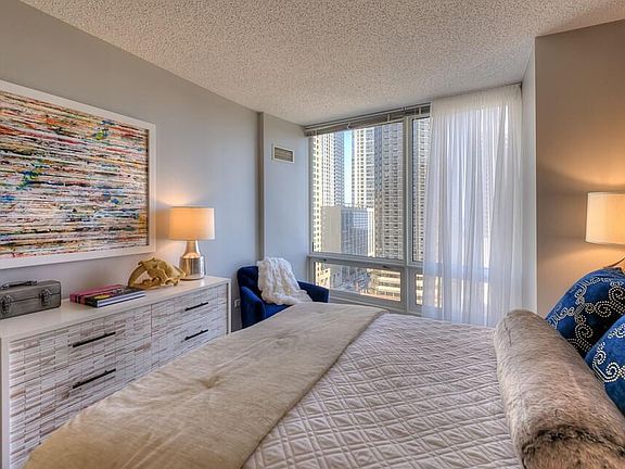 4th image of 251 E Ohio St #1610