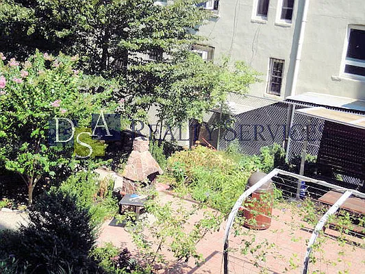 Rented by DSA Realty | media 36