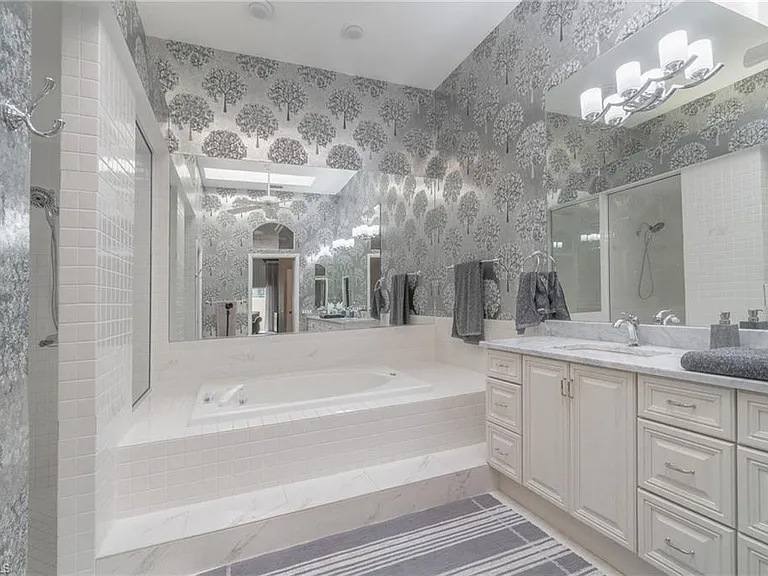 11536 Quail Village Way — Photo 10