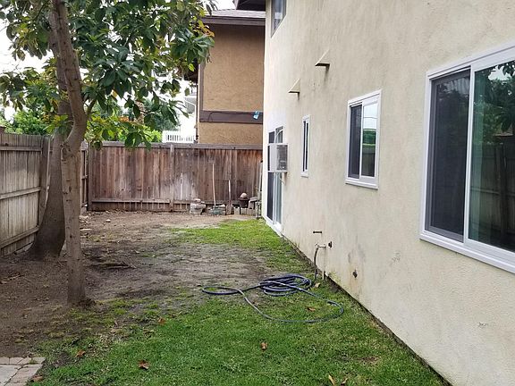 4th image of 133 Lisa Ln APT A