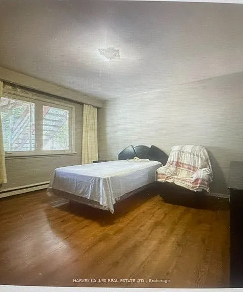 8 Medford Ave #3 — Photo 3