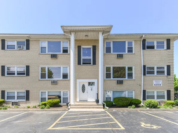 4940 N Leonard Dr Unit 2A, Norridge, IL 60706