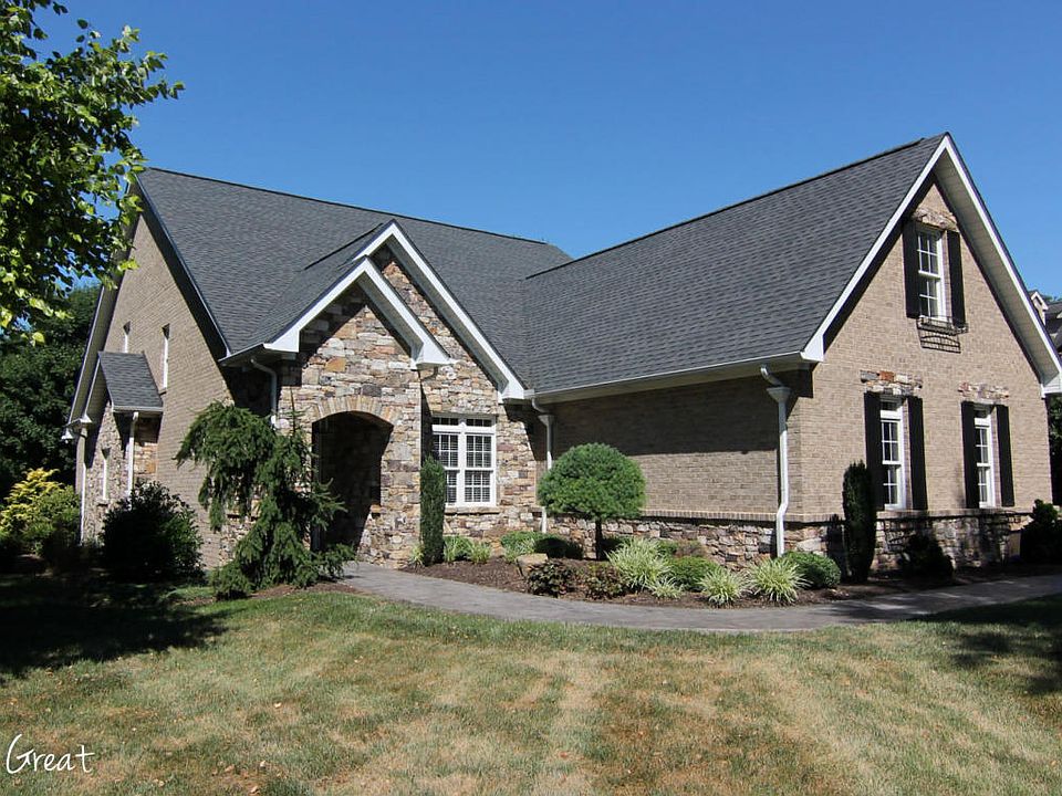 1st image of 21 Stonegate Dr