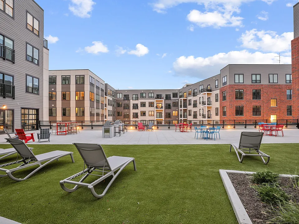 Brewers Block apartments community photo