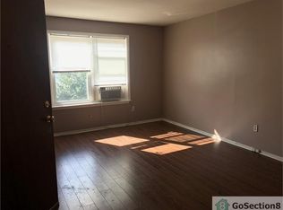 9419 Kirkwood Rd #B, Philadelphia, PA 19114