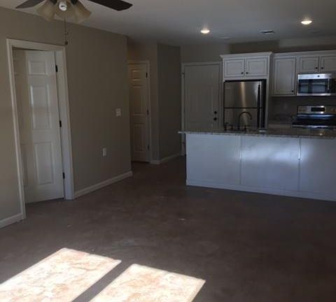 Living/dining/kitchen