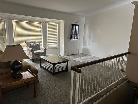3rd image of 2668 W Oquirrh View Dr