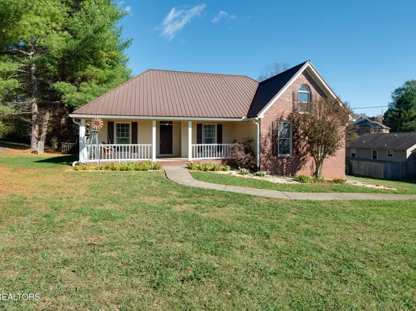 324 Orchard Dr, Lenoir City, TN 37772