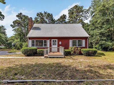 60 Jefferson Ave, West Yarmouth, MA, 02673