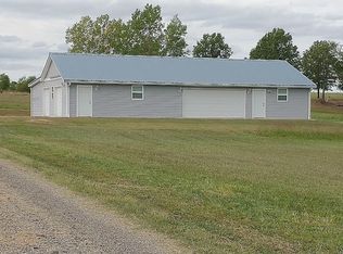 4415 NE Croco Rd, Topeka, KS 66617