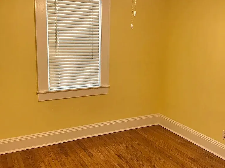 611 Gunter St — Photo 19