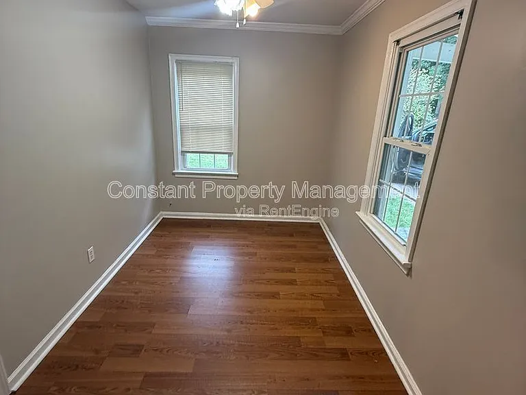 407 Atlanta St #B — Photo 5