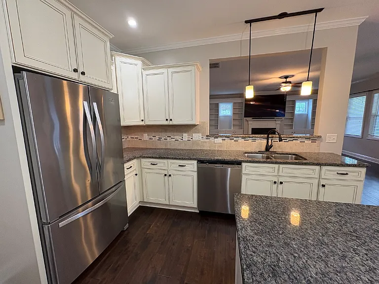 403 Cape Fear Ave — Photo 12