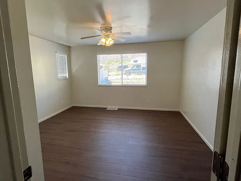 215 Cheyenne St — Photo 14
