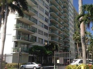 1408 Brickell Bay Dr APT 104, Miami, FL 33131