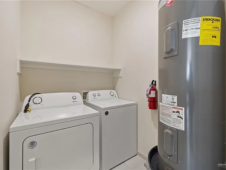 1804 W Violet Dr #3 — Photo 14