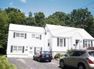 66 Boroskey Dr, Fairfield, CT 06824