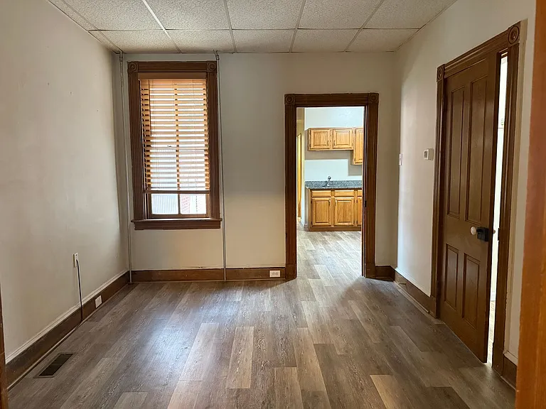 501-503 E. Chestnut St. — Photo 7