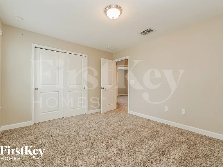9901 Victory Gallop Loop — Photo 11
