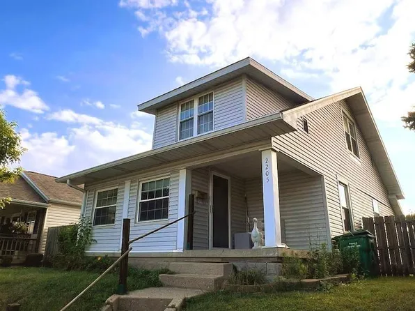 2205 S 14th St, New Castle, IN 47362