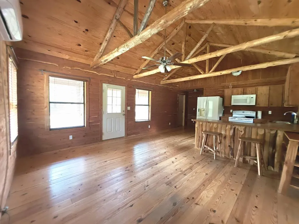 313 N Berry Ridge — Photo 4