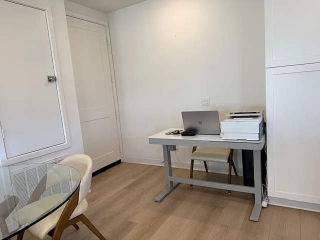 1 bed, 727 sqft, $3,200 — Photo 3
