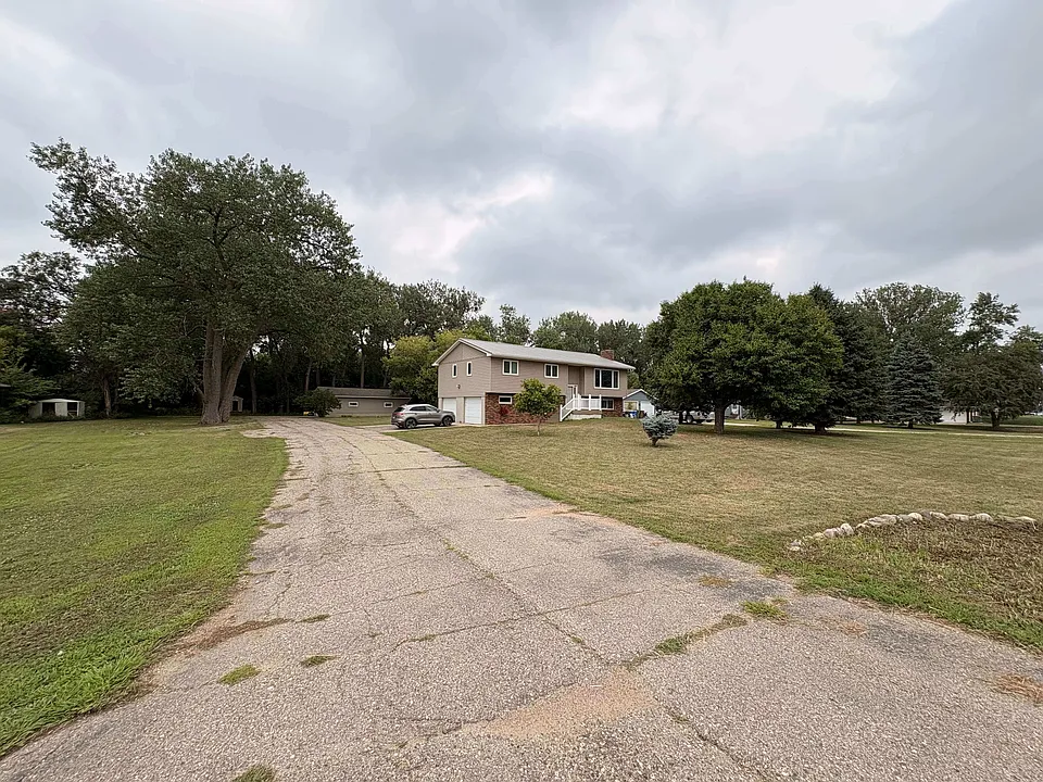 1111 Western Ave