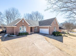 2724 Shadow Point Cv W, Cordova, TN 38016