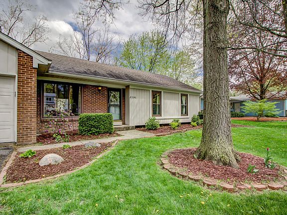 3rd image of 2191 Timberwood Dr SE