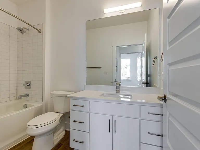 542 Southgate Ave #216 — Photo 16