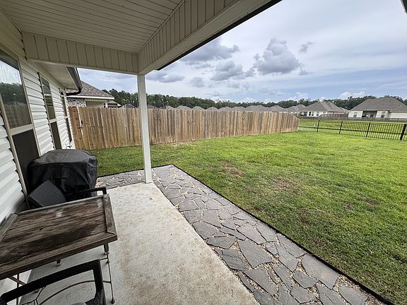 3rd image of 11609 Water View Ave