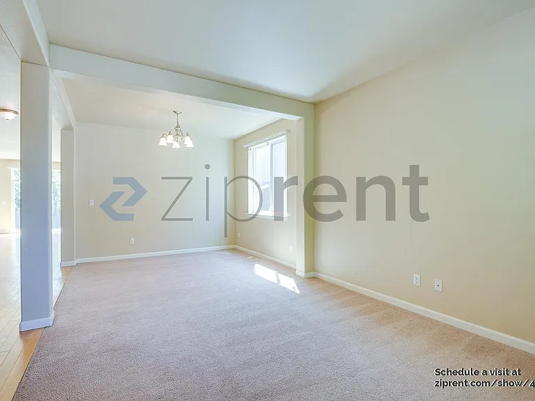 2344 Pleasanton Ct SE — Photo 6