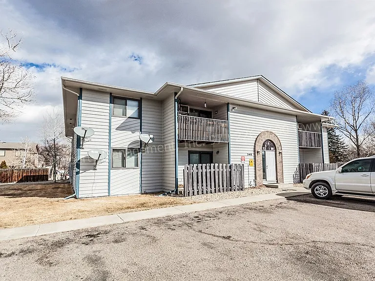 348 Terri Dr — Photo 21