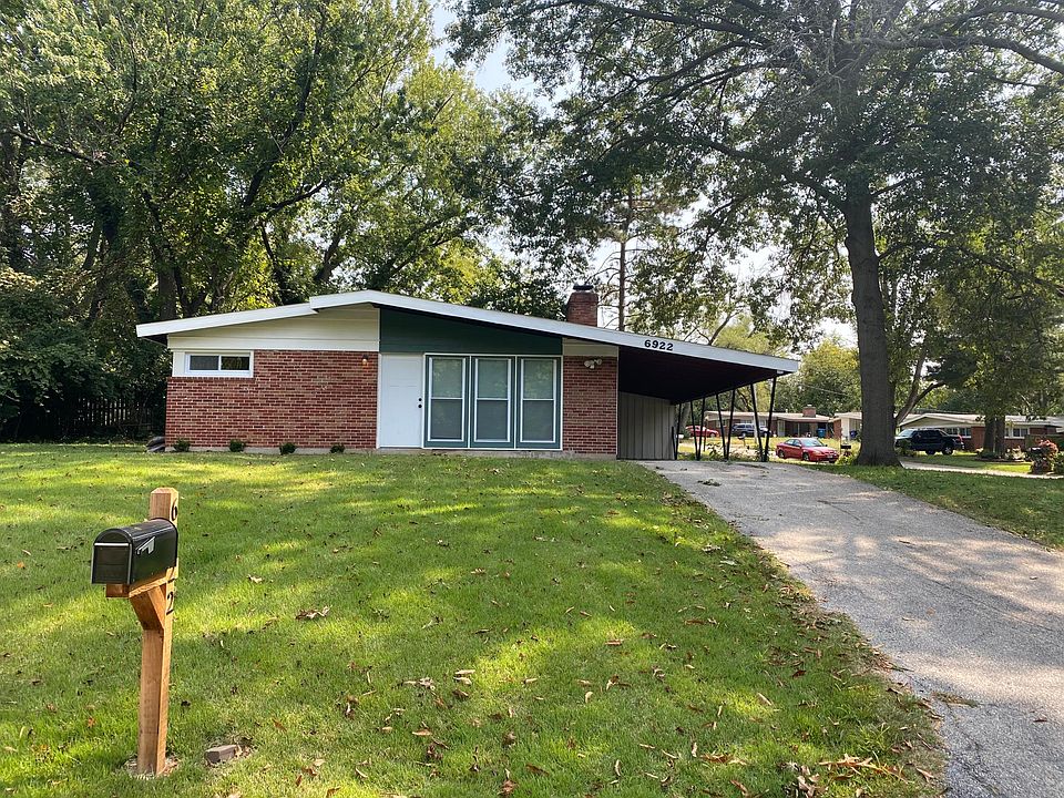1st image of 6922 Woodhurst Dr
