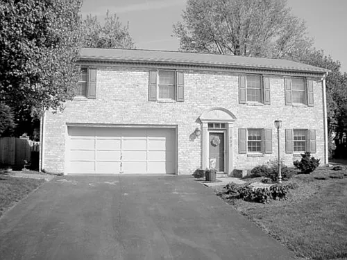 932 Cypress St photo 1