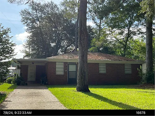 2208 Jewel St Photo 1