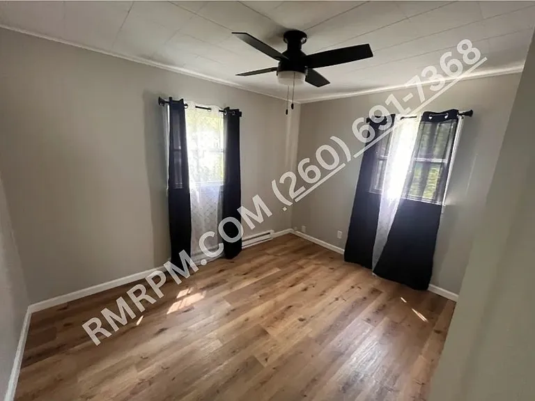4414 Oliver St — Photo 8