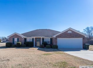 145 Danforth Dr, Harvest, AL 35749